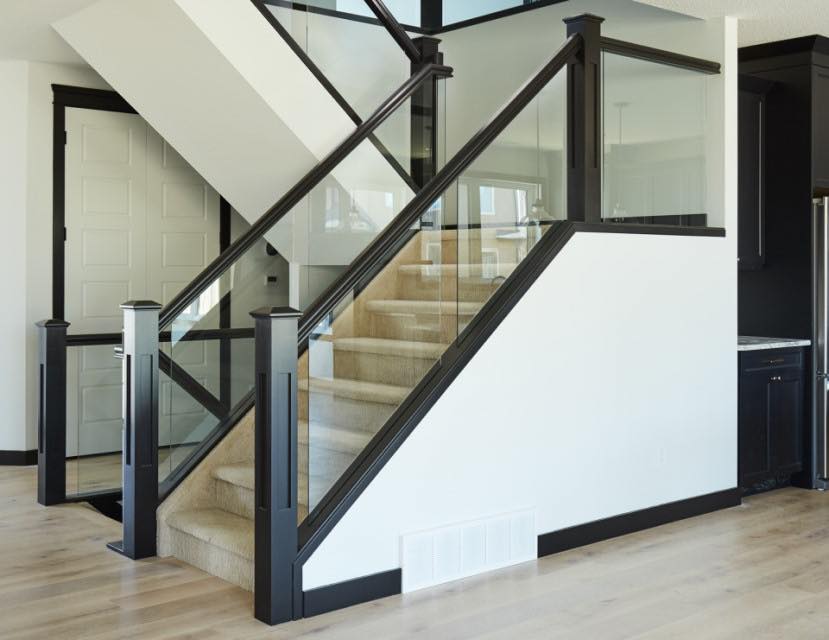 Power of Transparency – Glass Stairs An Excellent Choice for Any Interior Design